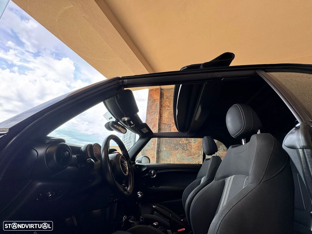 MINI Cabrio Cooper D - 7