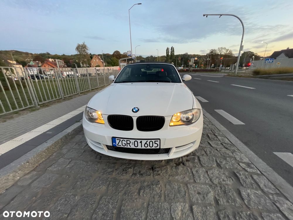 BMW Seria 1 118i - 3