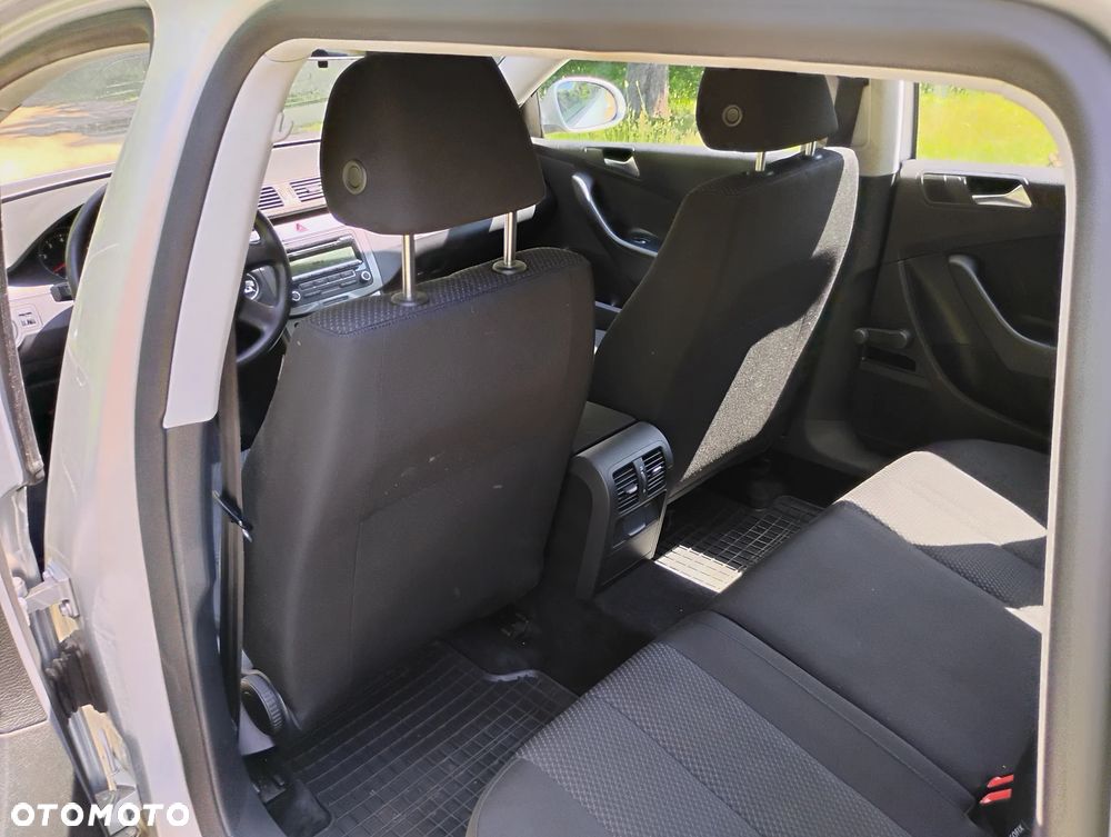 Volkswagen Passat 1.4 TSI Highline - 9