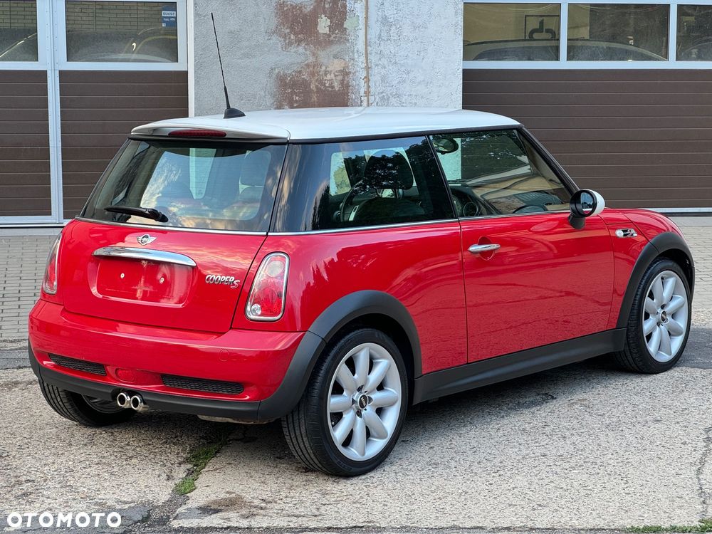 MINI Cooper S - 6