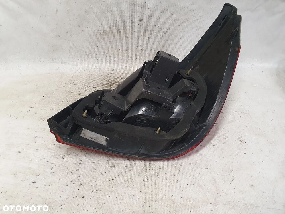* LAMPA TYLNA LEWA TYŁ LEWO BMW 5 E60 - 7