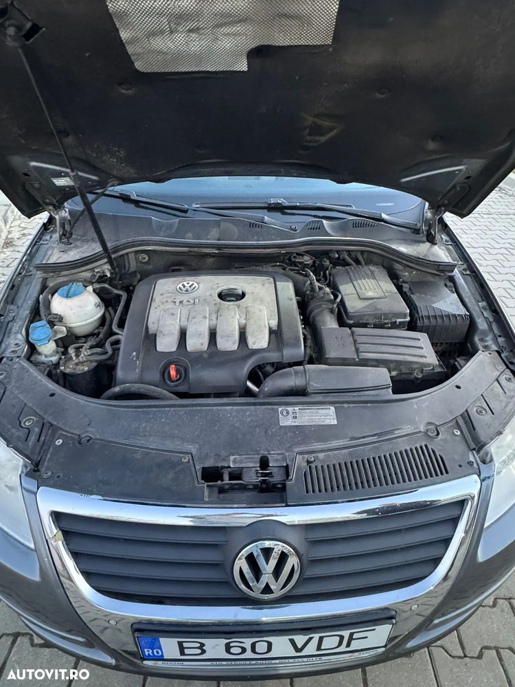 Volkswagen Passat 2.0 TDI Comfortline - 7