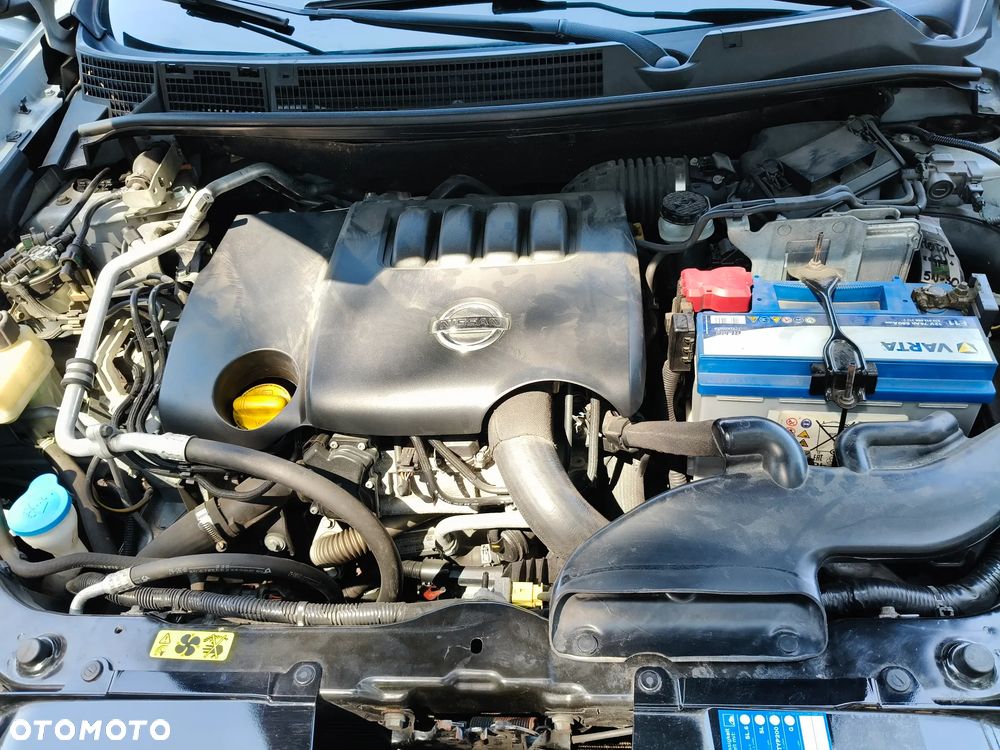 Nissan Qashqai 2.0 dCi DPF acenta - 10