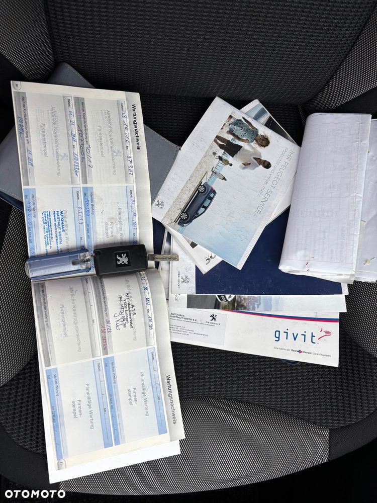 Peugeot 308 HDi FAP 110 Premium - 32