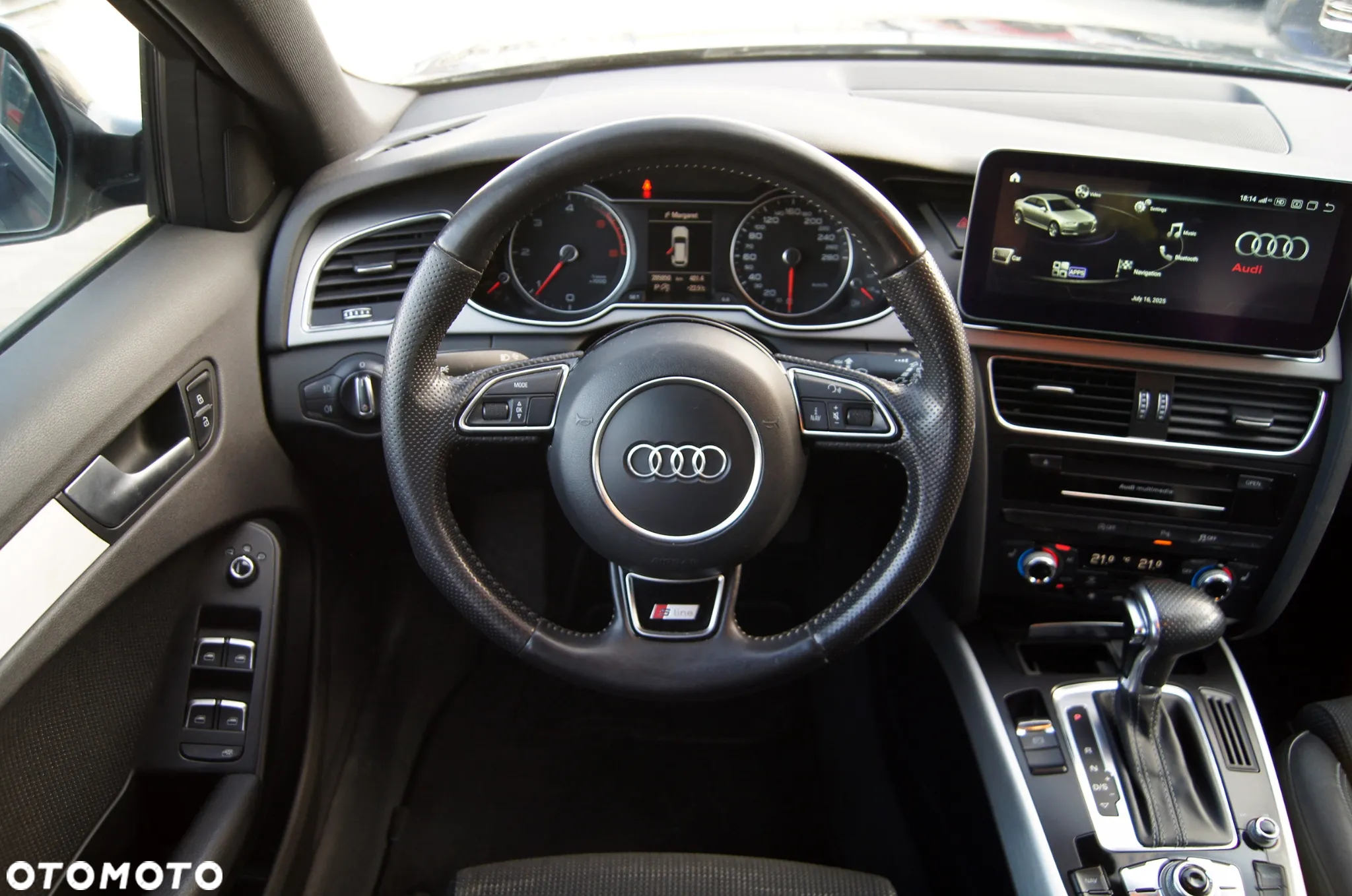 Audi A4 Avant 2.0 TDI DPF quattro S tronic S line Sportpaket - 11