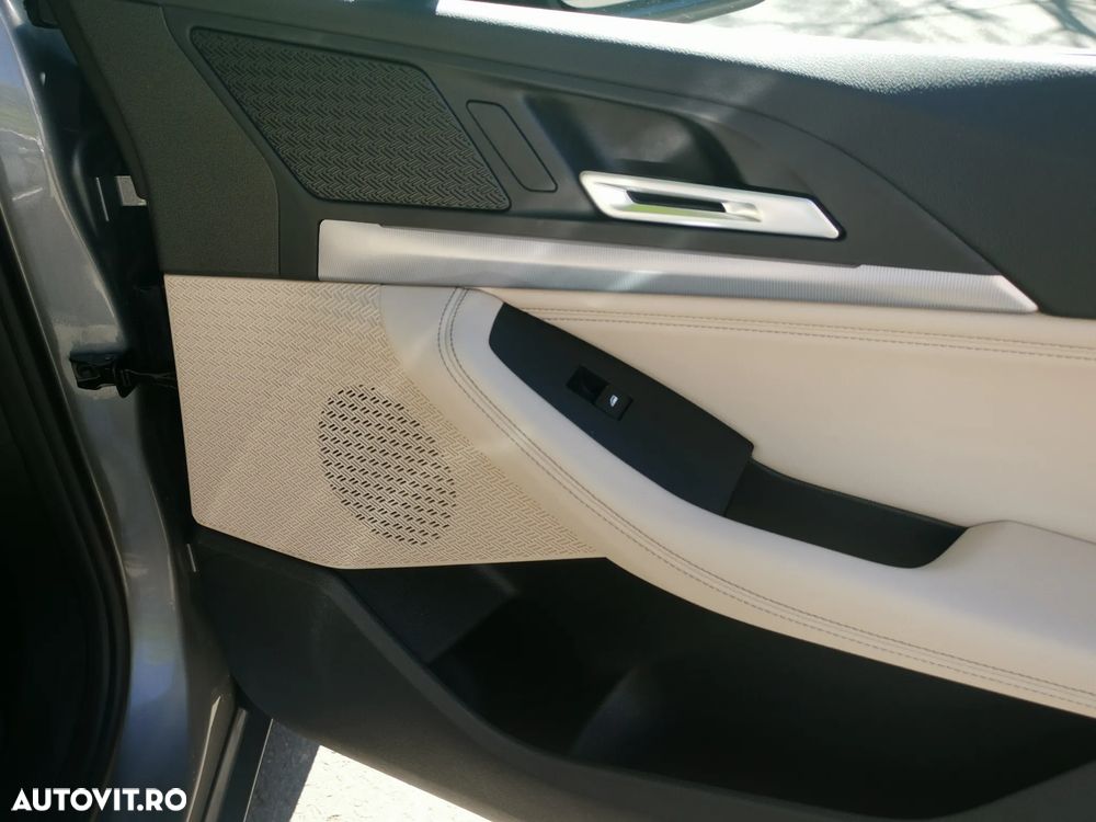BMW Seria 2 218d Aut. Luxury Line - 33