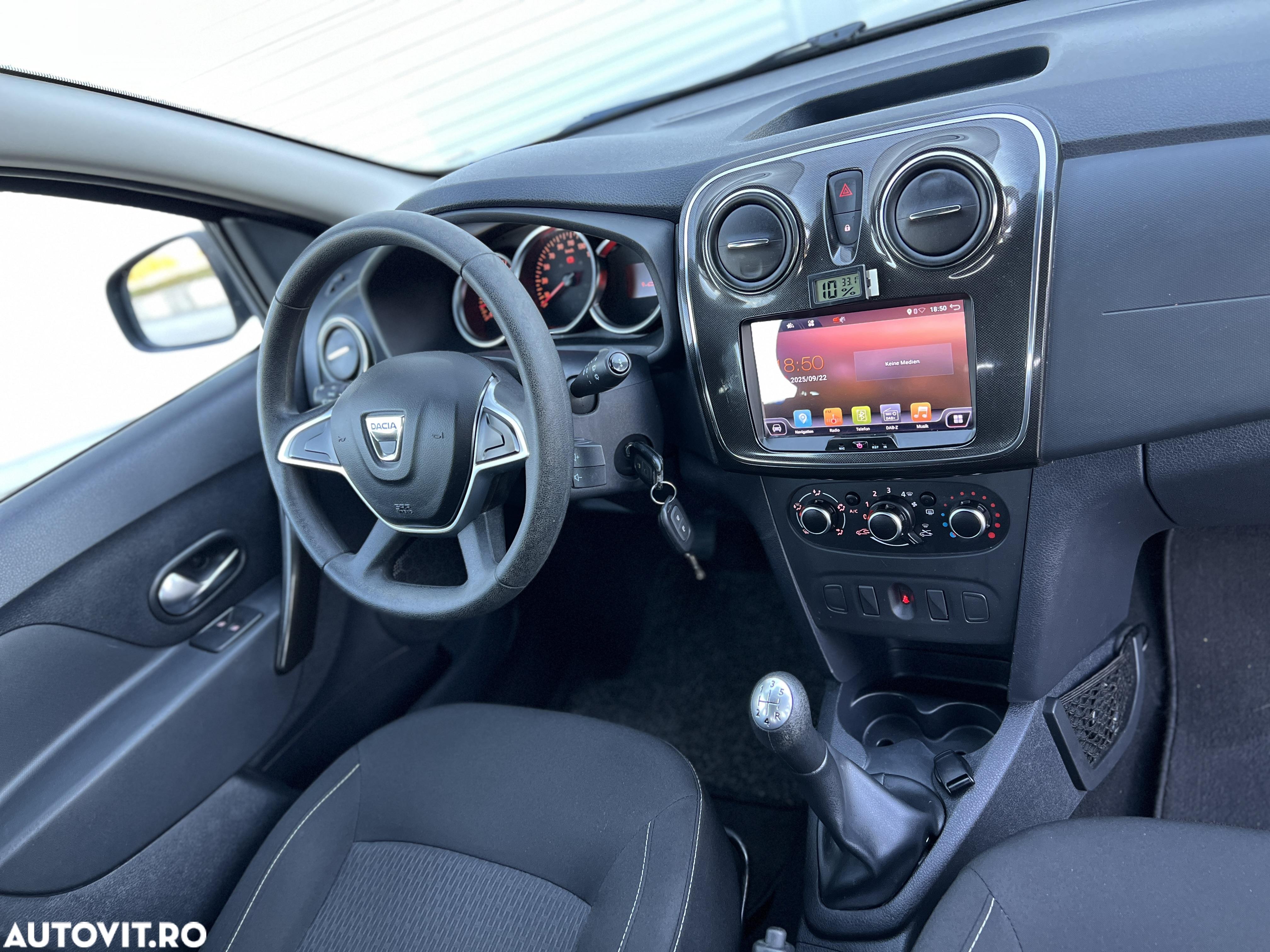 Dacia Sandero SCe 75 Comfort - 9