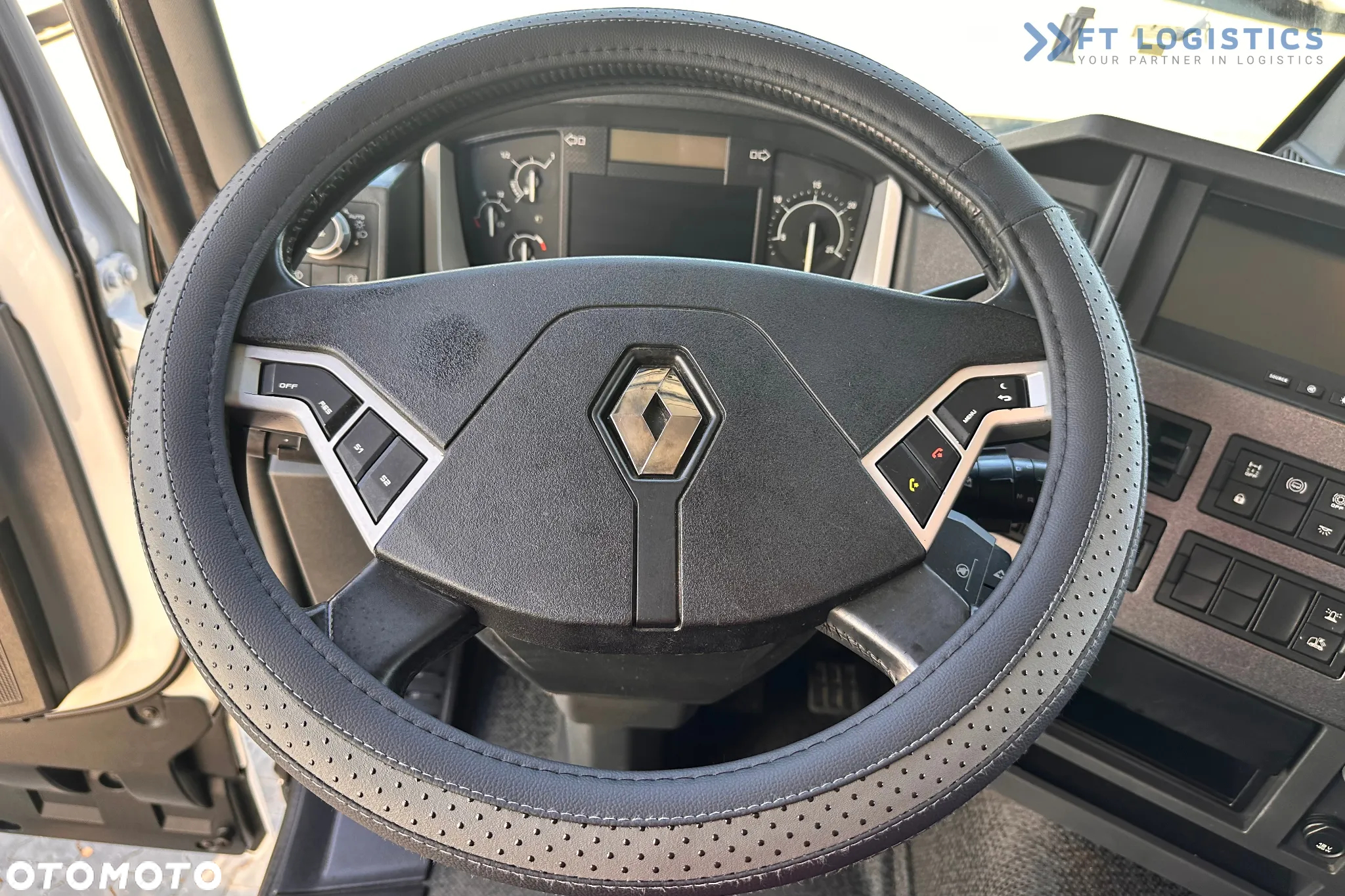 Renault RENAULT T380 / BDF / Przebieg 442 tys / Serwisowana / Stan idealny - 35