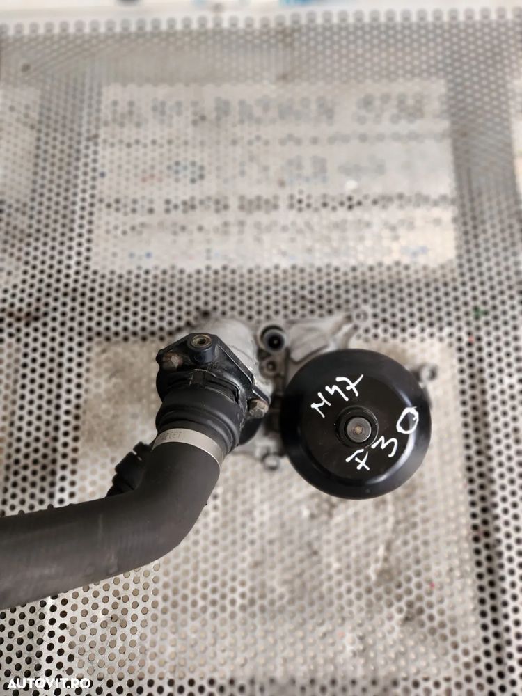 Pompa Apa Bmw 2.0 N47 F30 F31 F32 F36 F20 F21 F10 F11 X1 X3 X4 F25 F26 Dezmembrez Bmw - Dezmembrari - 2