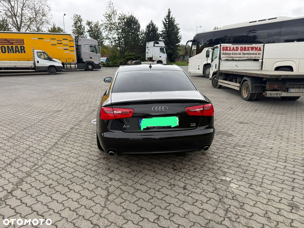 Audi A6 - 4