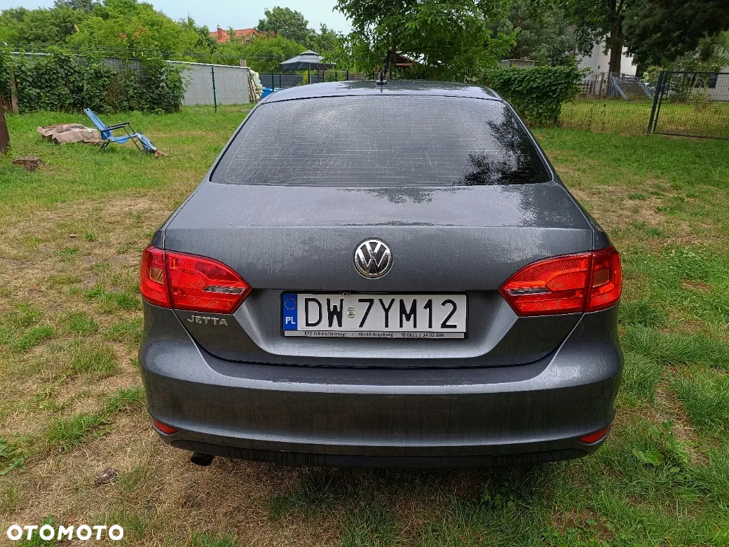 Volkswagen Jetta 1.2 TSI BlueMotion Technology - 4