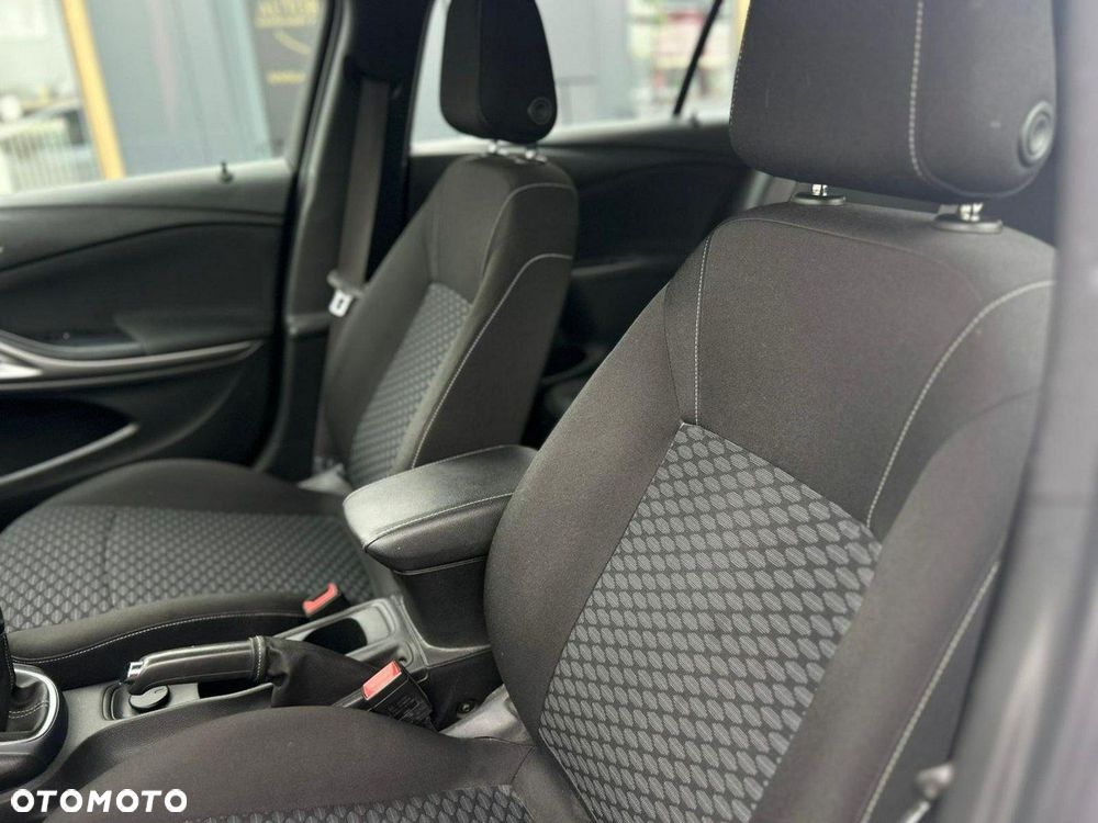 Opel Astra 1.5 CDTI Edition S&S - 13