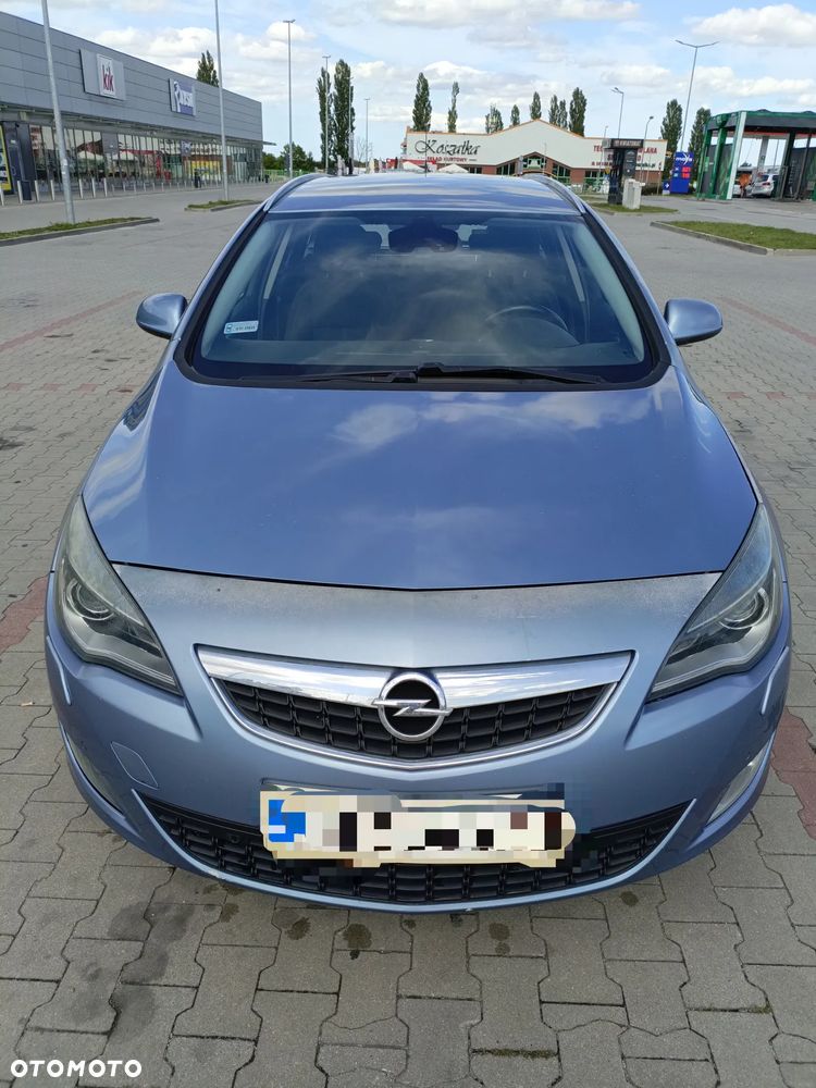 Opel Astra 1.4 Turbo - 4