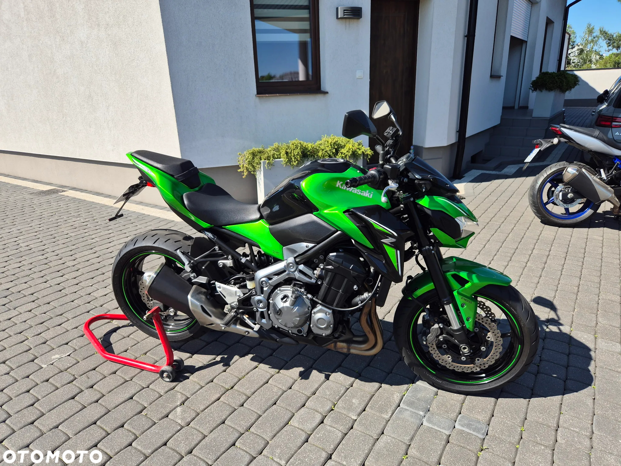 Kawasaki Z - 7