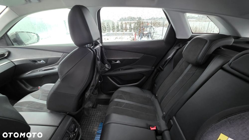 Peugeot 3008 BlueHDi 180 Stop & Start EAT8 Crossway - 3