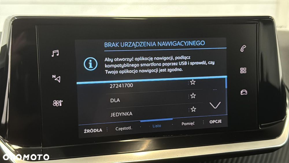 Peugeot 208 1.2 PureTech Allure S&S EAT8 - 20