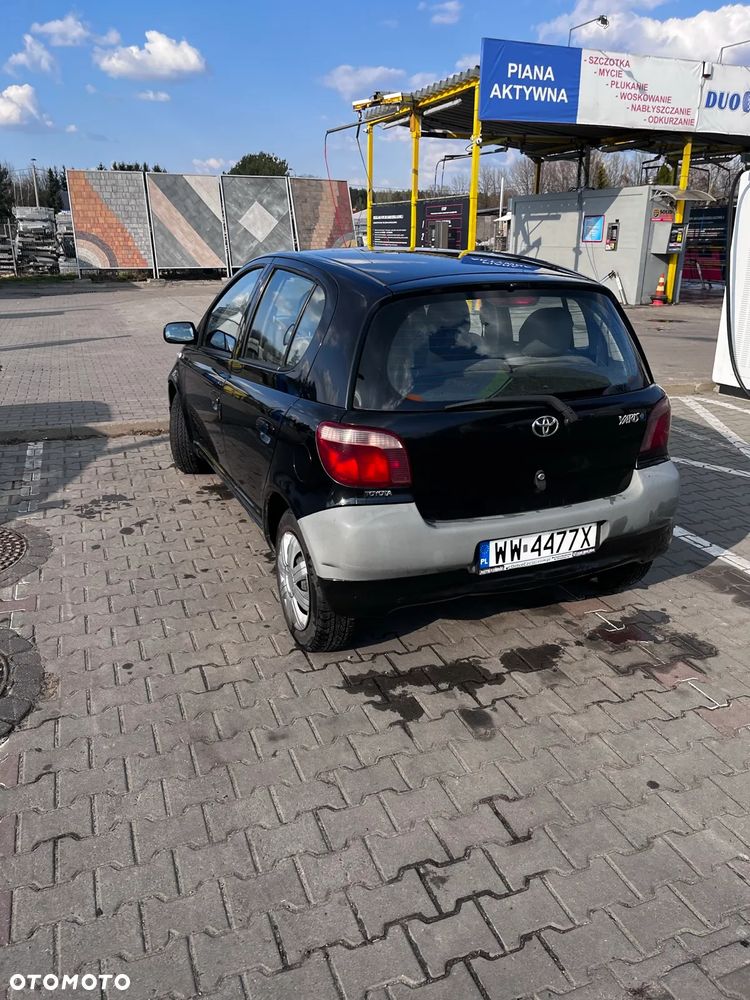 Toyota Yaris 1.0 Terra - 5