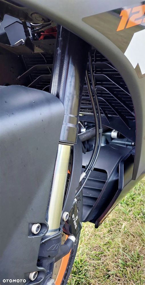 KTM RC 125 - 36