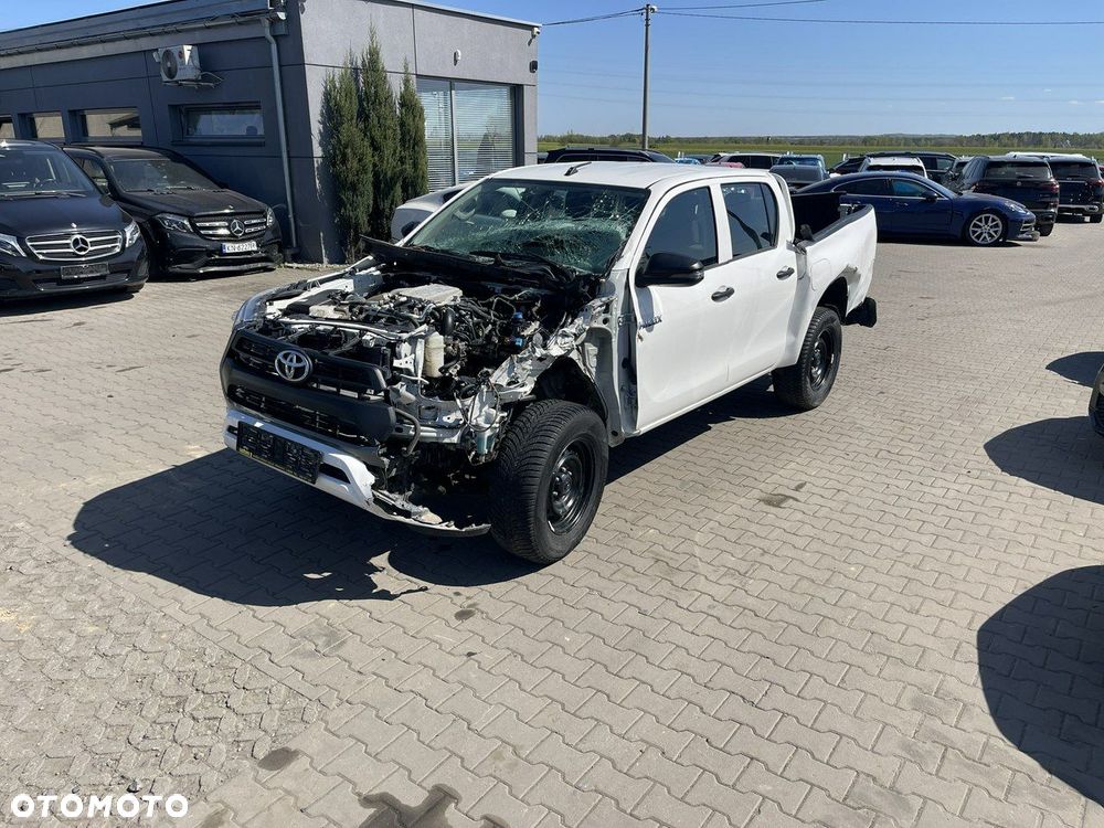Toyota Hilux 4x4 Double Cab Duty - 4