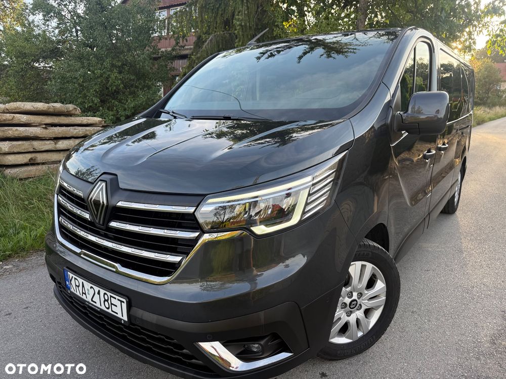 Renault Trafic - 2