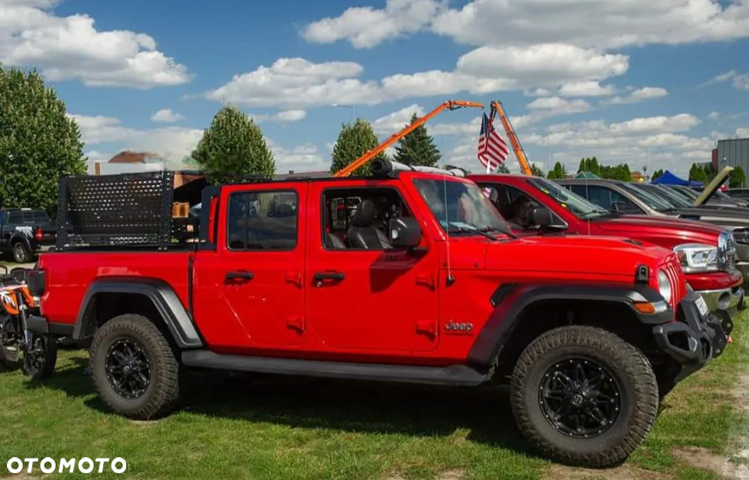 Jeep Gladiator - 2