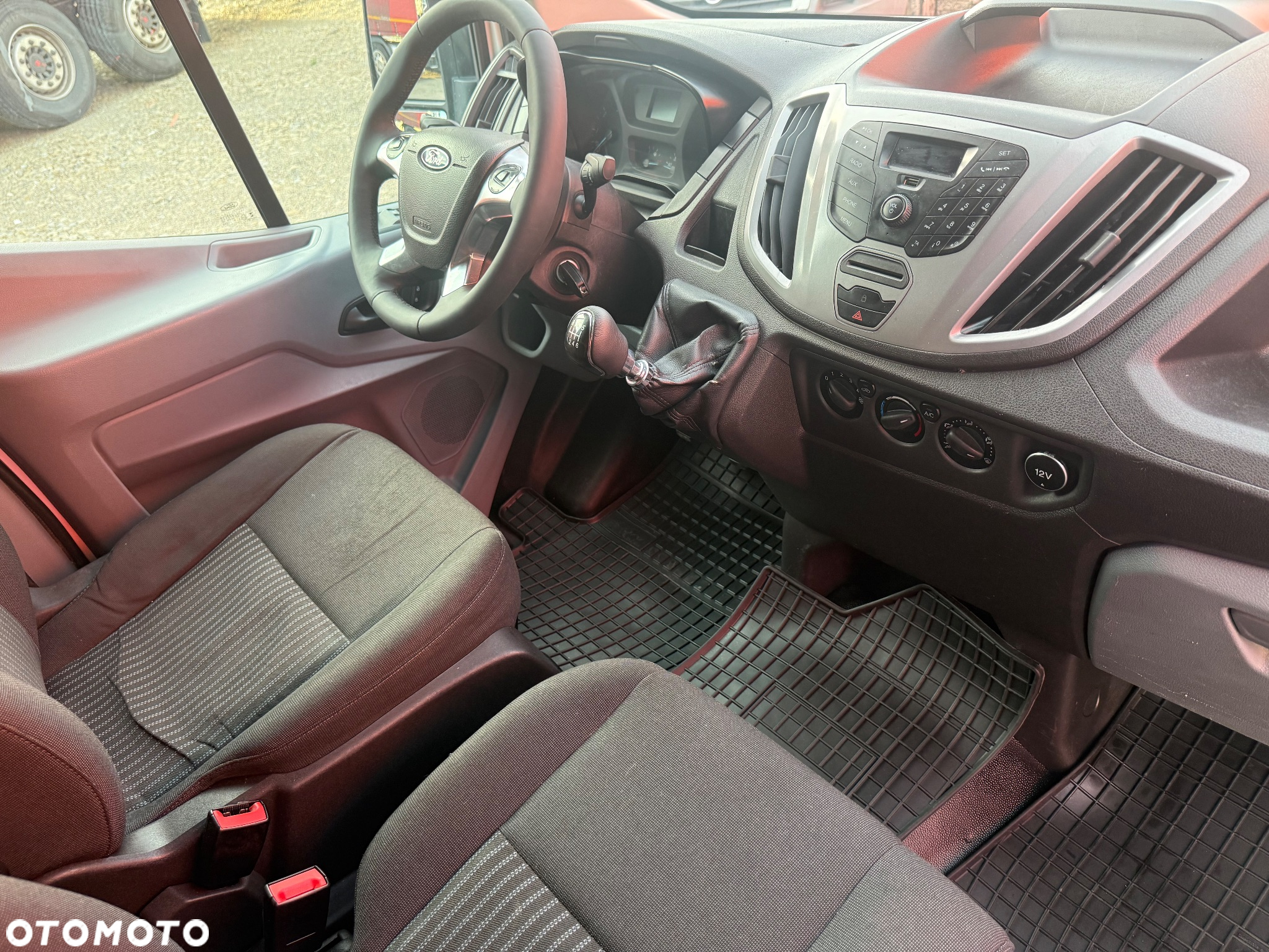 Ford TRANSIT L3h2 stan bdb KLIMA HAK nie wymaga wkładu - 9
