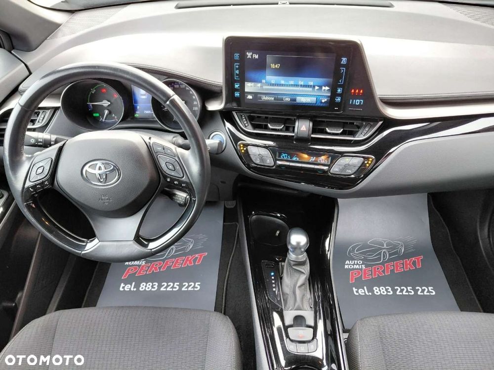 Toyota C-HR - 18