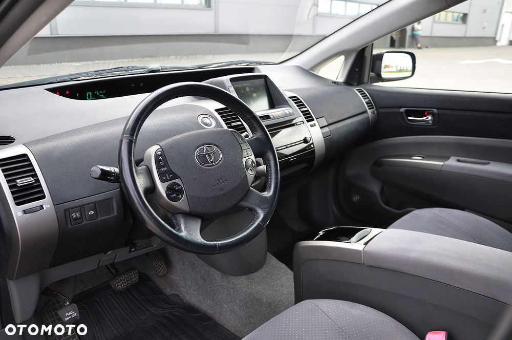 Toyota Prius 1.5 VVT-i Prestige - 18
