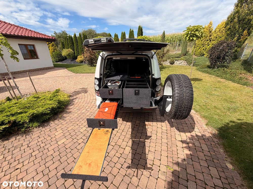 Land Rover Discovery 3.0 V6 SC HSE - 7