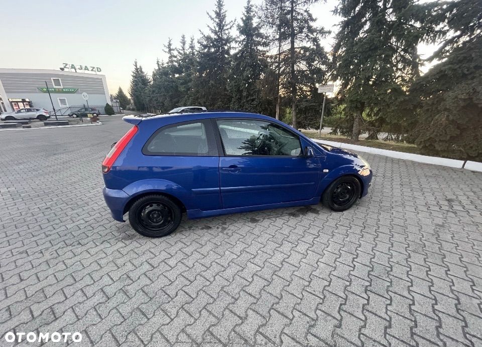 Ford Fiesta 2.0 ST - 5