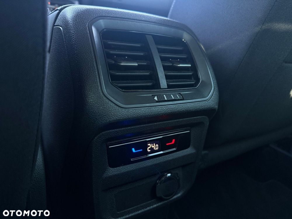 Volkswagen Tiguan - 17