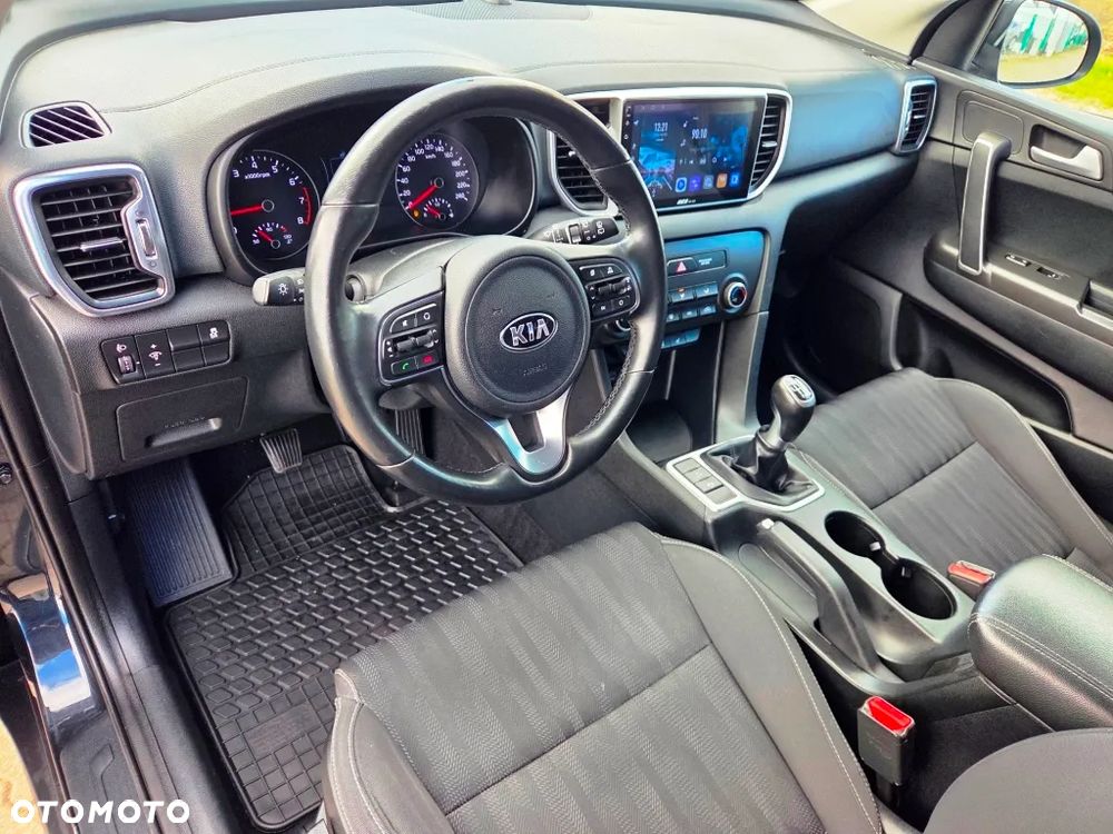 Kia Sportage 1.6 GDI Business Line L 2WD - 28