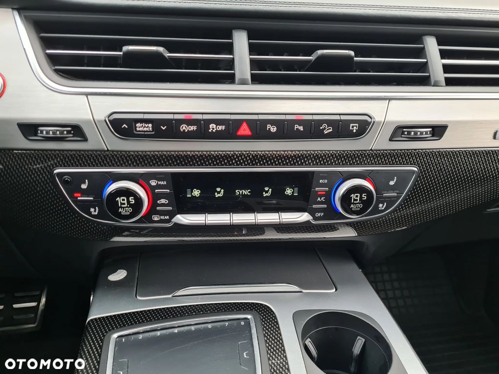 Audi SQ7 TDI Quattro Tiptronic - 25