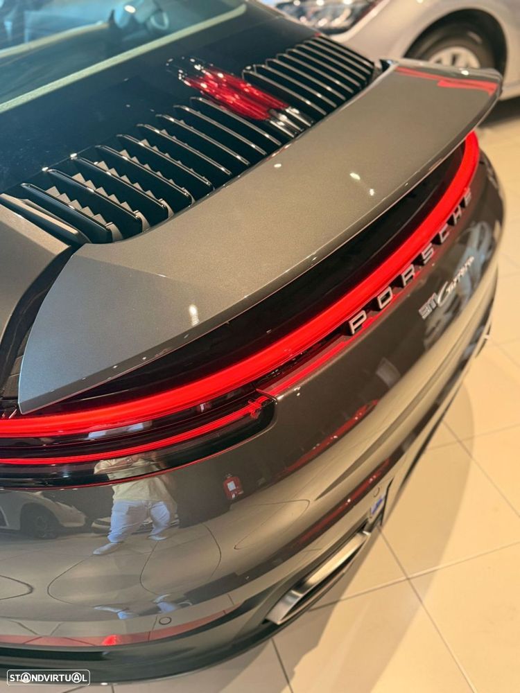 Porsche 911 (992) Carrera PDK - 28