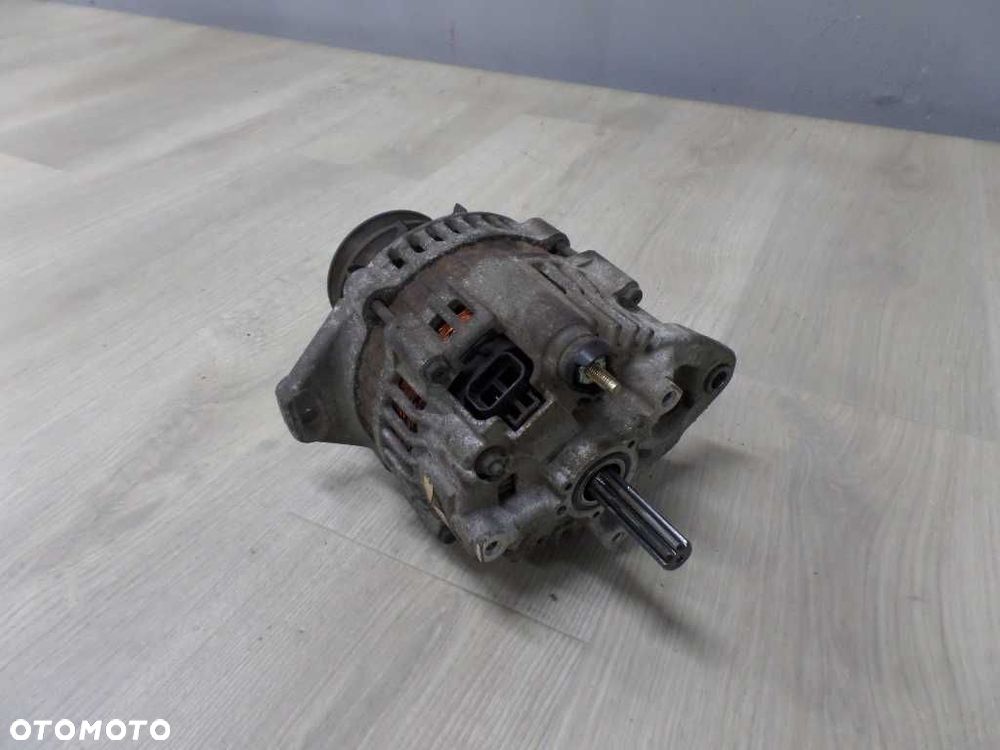 ISUZU NPR NQR NKR 5.2 D ALTERNATOR 897351-5720 - 3