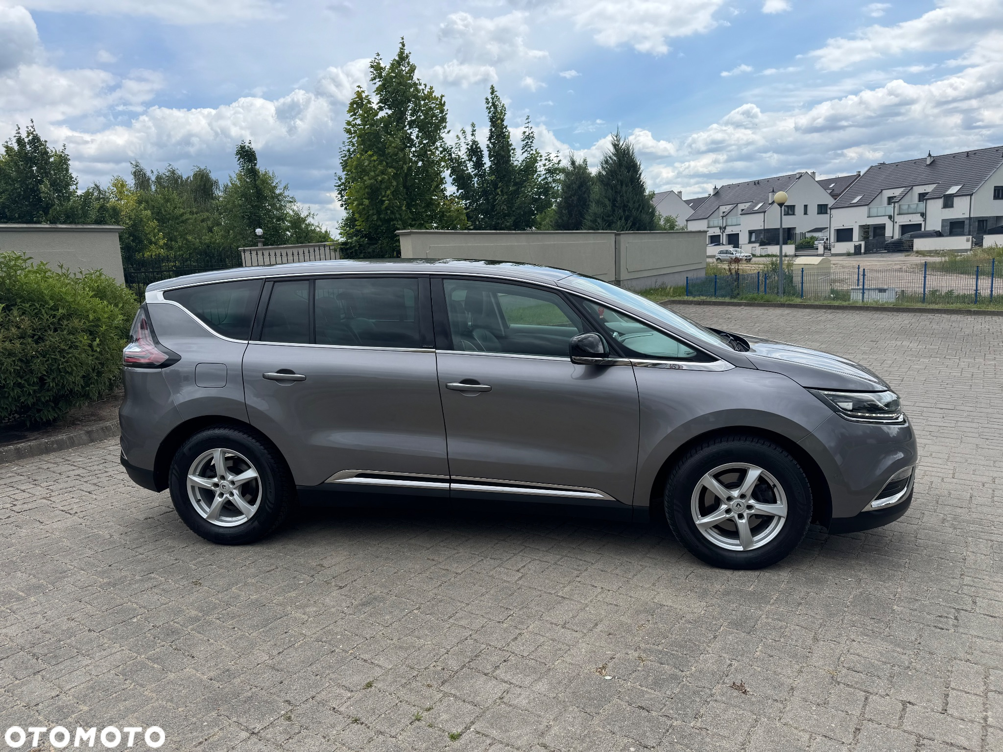 Renault Espace 1.6 dCi Energy Initiale Paris EDC 7os - 8
