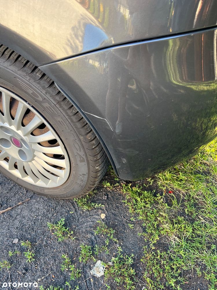 Fiat Grande Punto - 19
