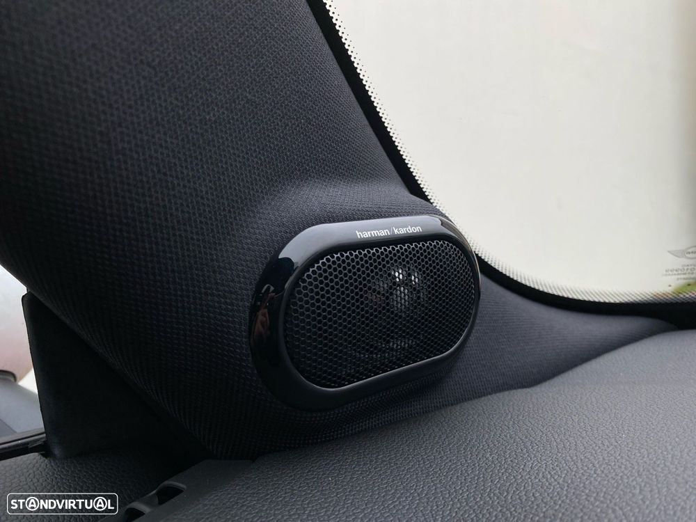 MINI 3 Portas John Cooper Works Auto Desportiva - 14