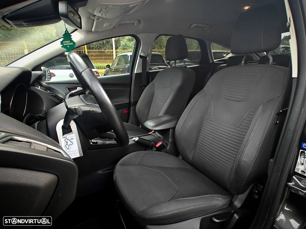Ford Focus 1.5 TDCi Titanium - 6