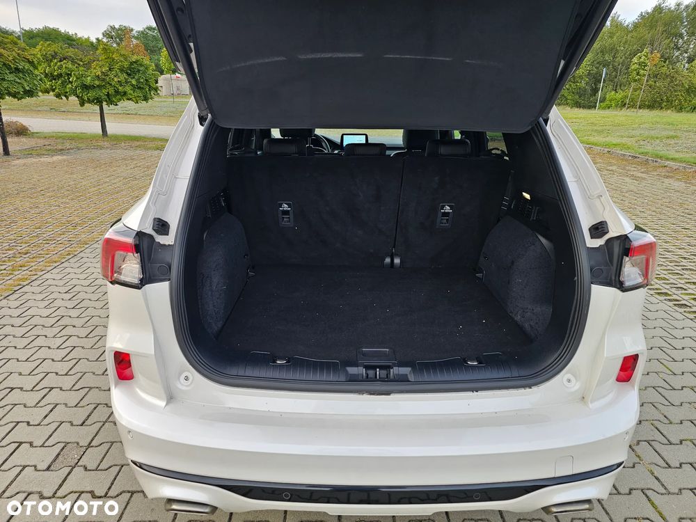 Ford Kuga - 18