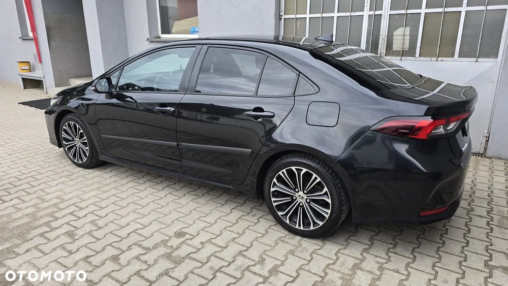 Toyota Corolla - 21