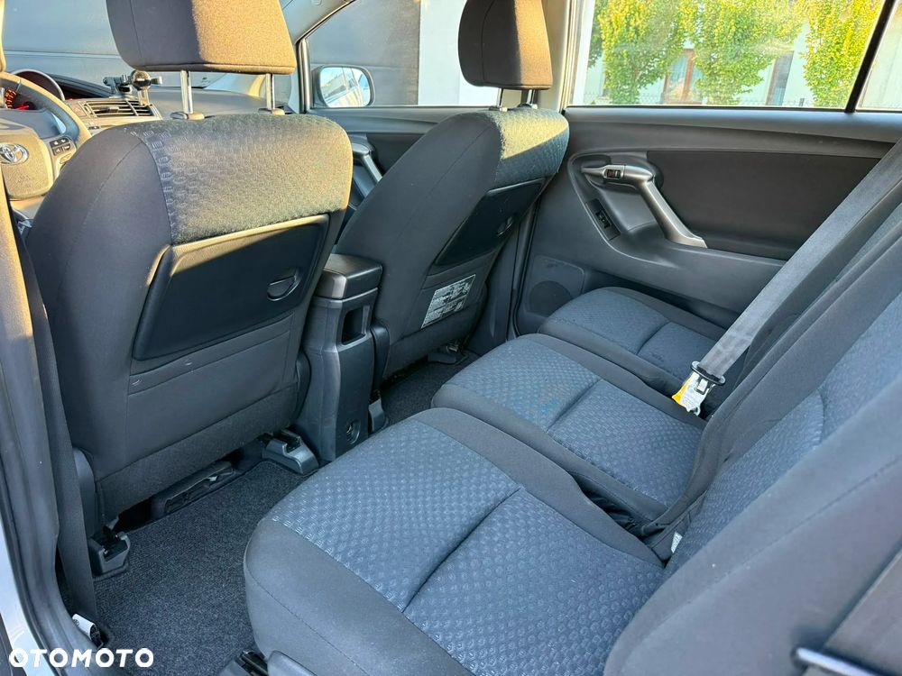 Toyota Verso 1.8 Sol - 23