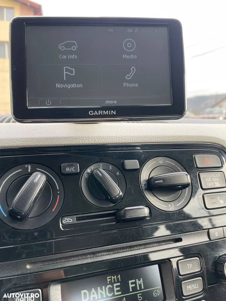 Volkswagen up! (BlueMotion Technology) high - 29