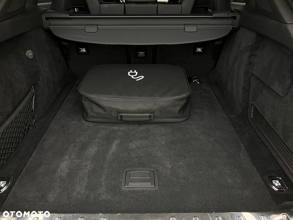 Porsche Panamera - 36