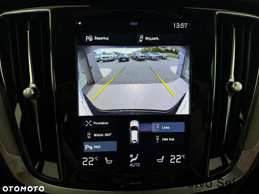 Volvo V60 Cross Country - 20