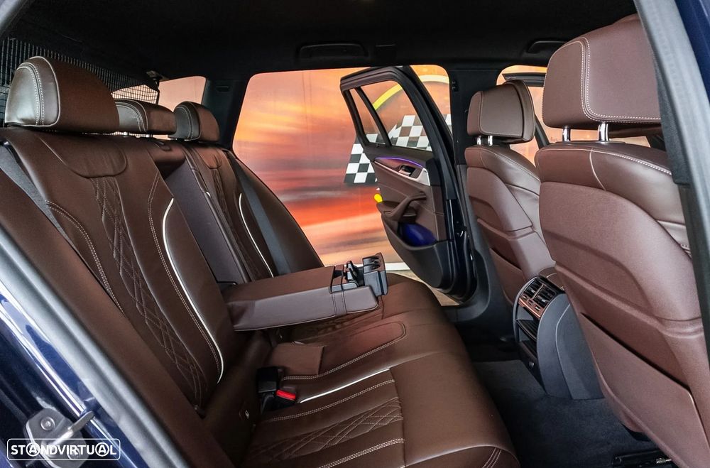 BMW 520 d Line Luxury Auto - 31