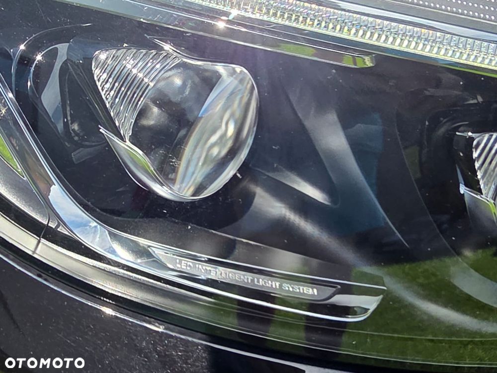 Mercedes-Benz GLC - 28
