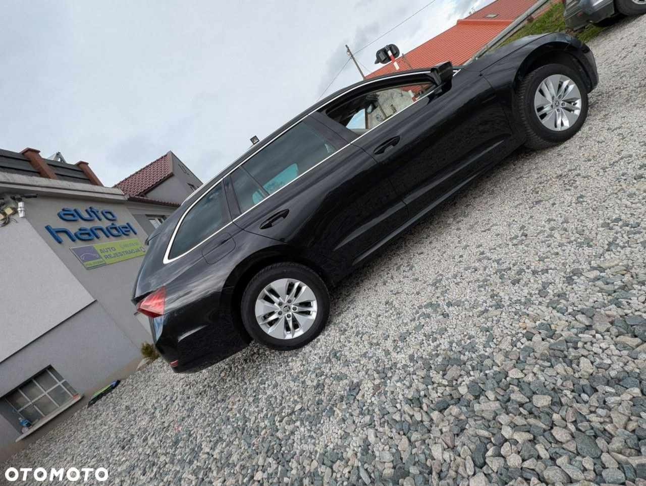 Skoda Octavia - 3