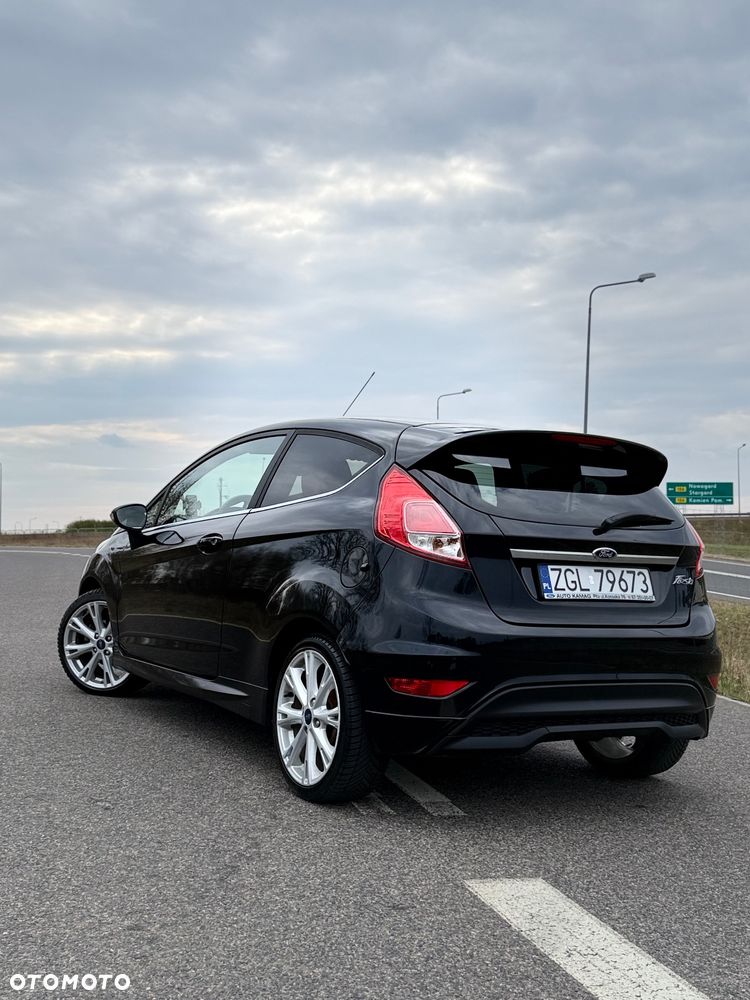 Ford Fiesta 1.5 TDCi Titanium - 8