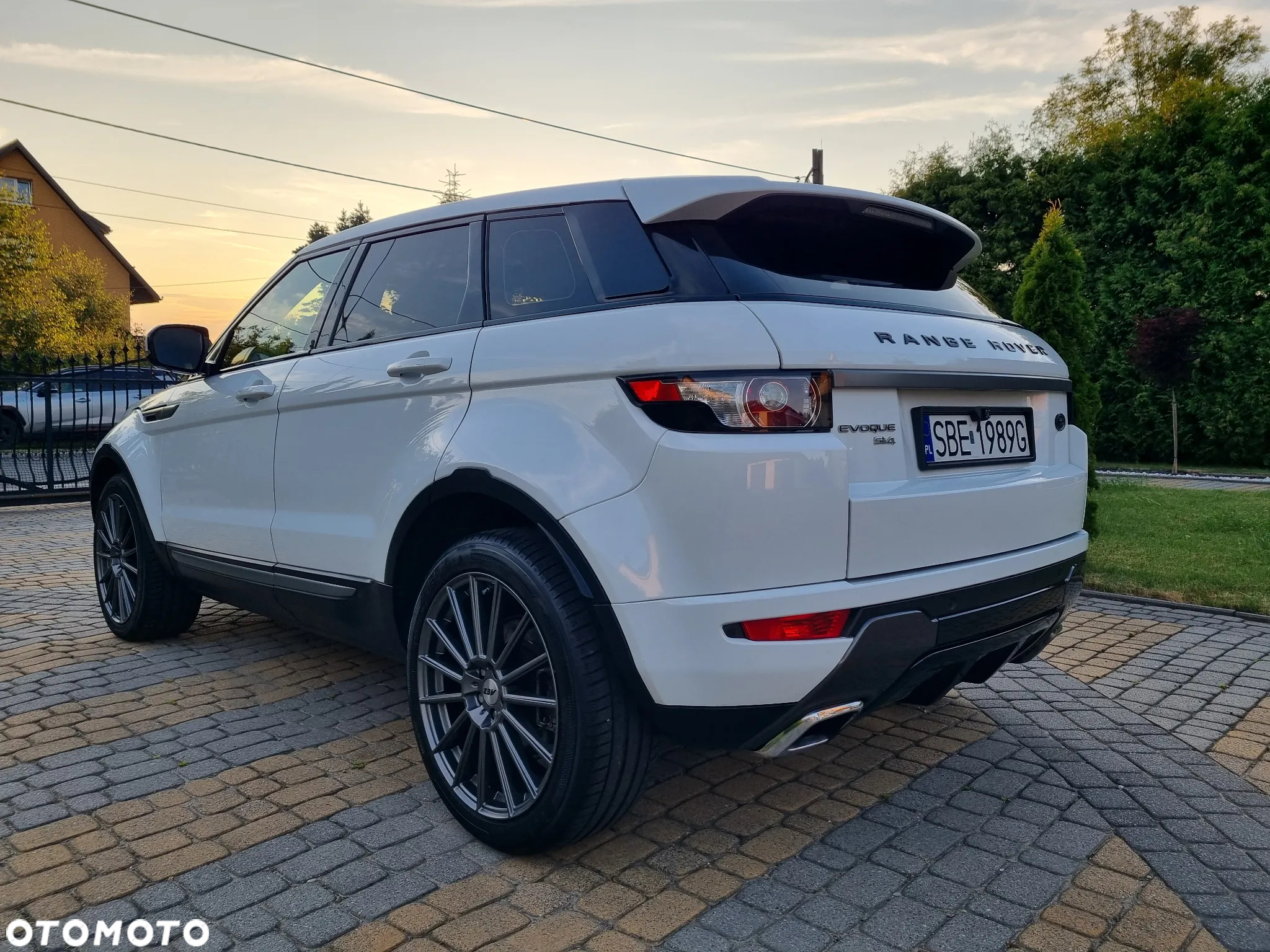 Land Rover Range Rover Evoque 2.0Si4 Prestige - 4